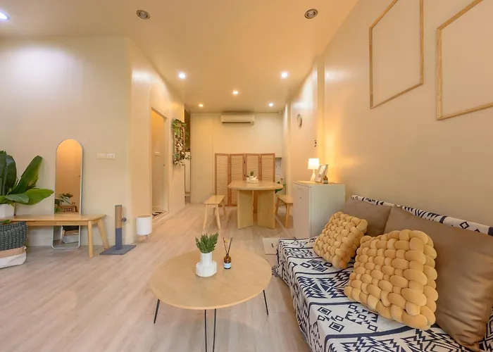 4br 10pax 2min 7eleven & 7min Commons Thonglor Сasa de vacaciones Bangkok