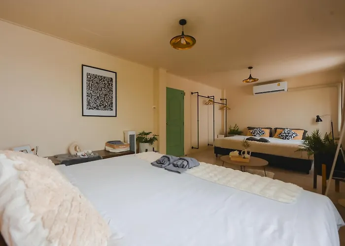 4br 10pax 2min 7eleven & 7min Commons Thonglor Bangkok